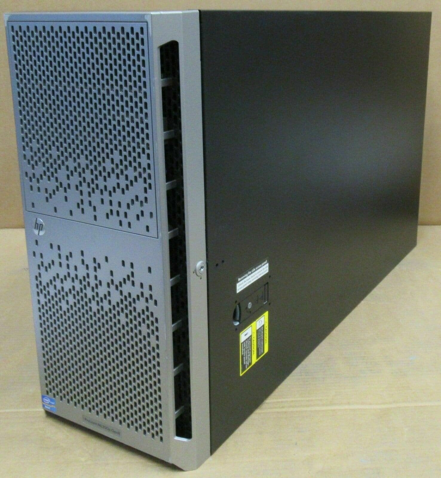 server hp proliant ml350p 8g 26 giga ram 2tb hdd, Computers en Software, Servers, Ophalen