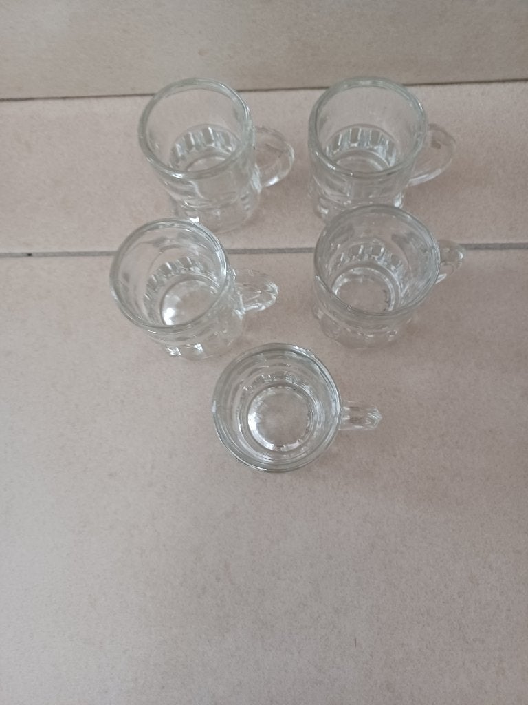 5 shotglaasjes met handvat, Ophalen, Zo goed als nieuw, Borrel- of Shotglas