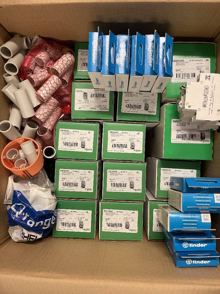 Assortiment Schneider automaten, Doe-het-zelf en Bouw, Ophalen, Nieuw, Schneider Electric, Installatieautomaat