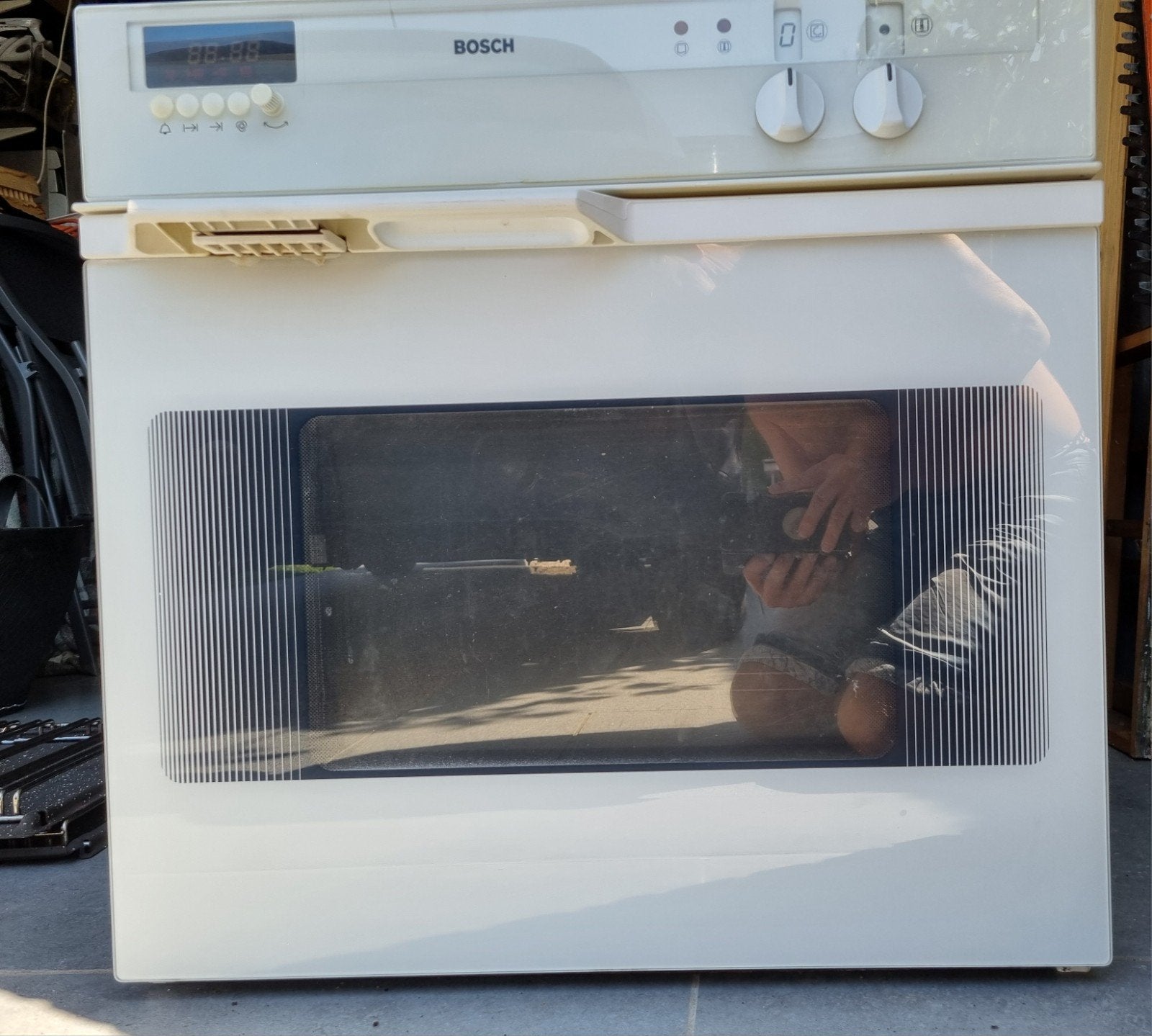 Four Bosch blanc à catalyse très bon état, Encastré, Bosch, Utilisé, Air chaud