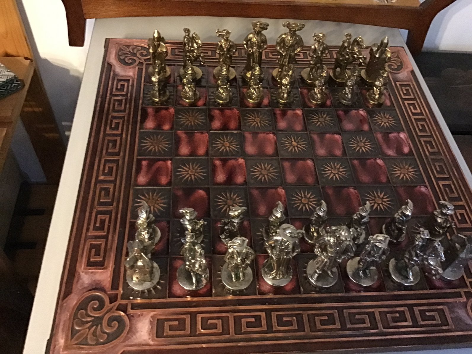 Prachtig schaakspel metalen bord en Italfama schaakstukken., Ophalen of Verzenden, Zo goed als nieuw