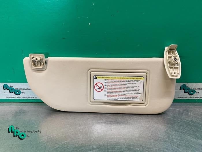 Zonneklep van een Citroen C4 (C4 04-), Gebruikt, -, Ophalen of Verzenden, -