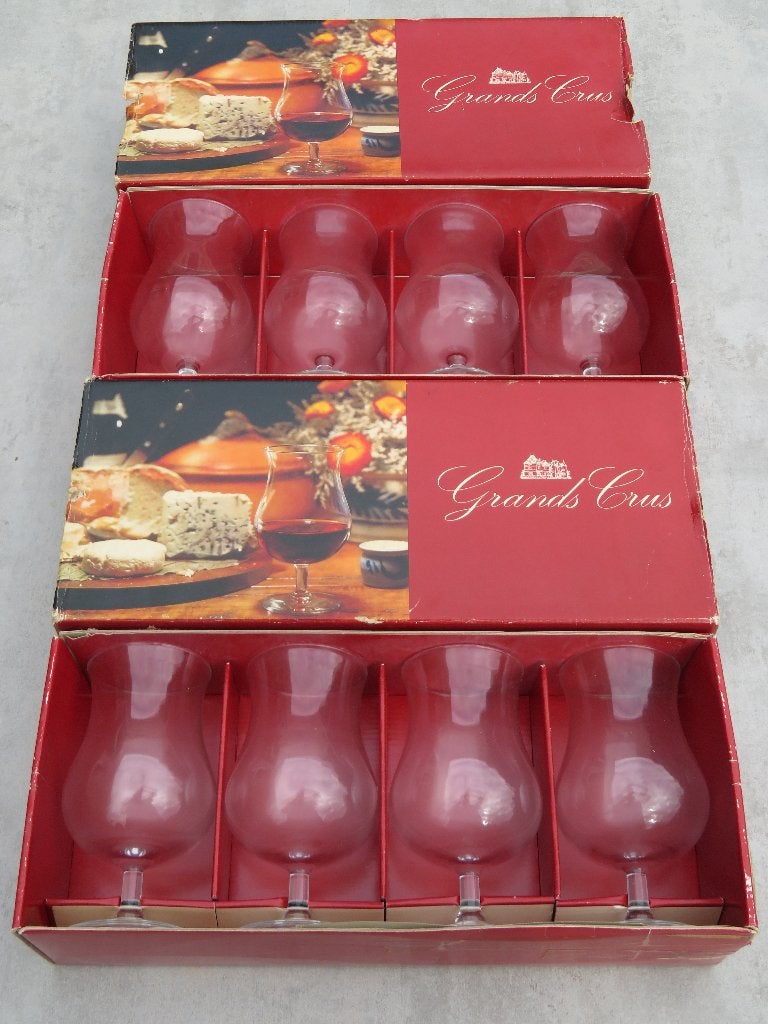 8 verres à vin Grand Cru dans leur boîtes d'origine, Enlèvement ou Envoi, Comme neuf, Autres types