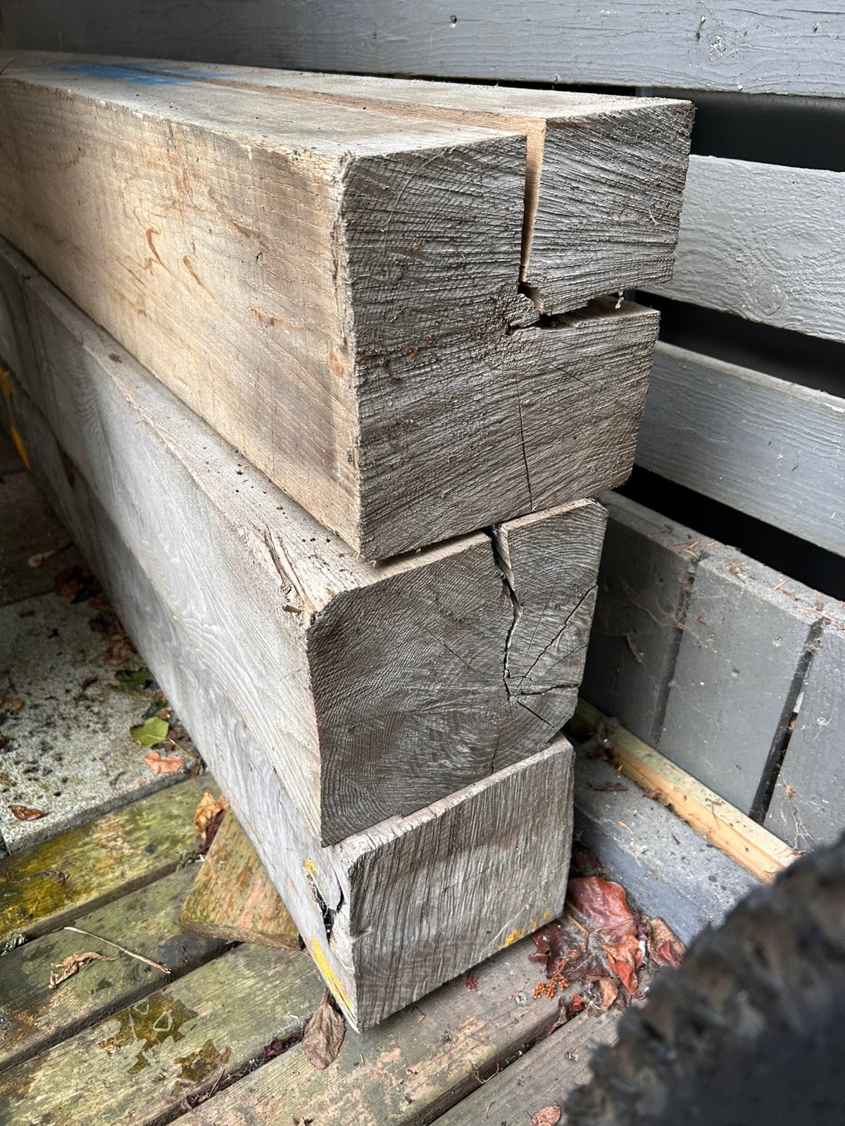 3 houten palen balken 20x20x240, Ophalen, Gebruikt, 180 tot 250 cm, Palen