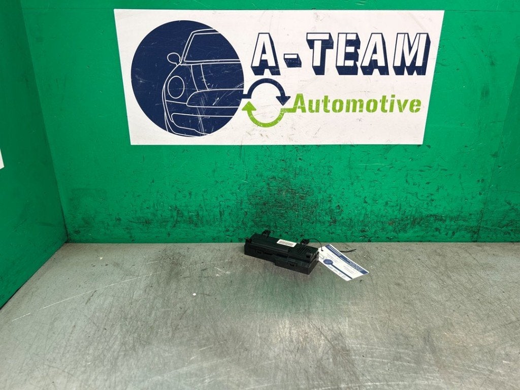 ORDINATEUR TELEPHONE Peugeot 308 (L3 / L8 / LB / LH / LP), Kontakt-peugeot@peugeot.com, Utilisé, Peugeot Deutschland GmbH, Bahnhofsplatz
65423  Rüsselsheim, DE