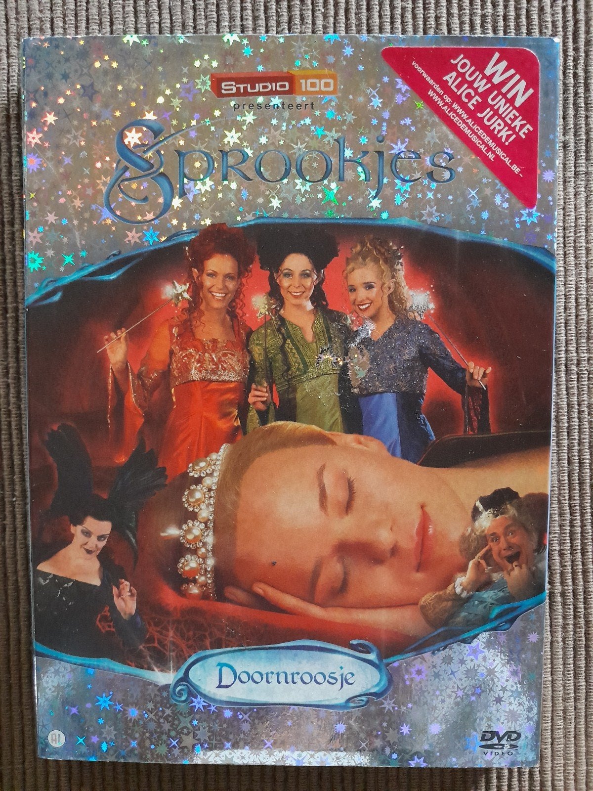 doornroosje , musical met K3, Show, Alle leeftijden, Zo goed als nieuw, Sprookjes