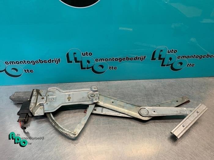 Ruitmechaniek 2Deurs rechts-voor van een Opel Astra (Astra G, Gebruikt, -, -, Opel