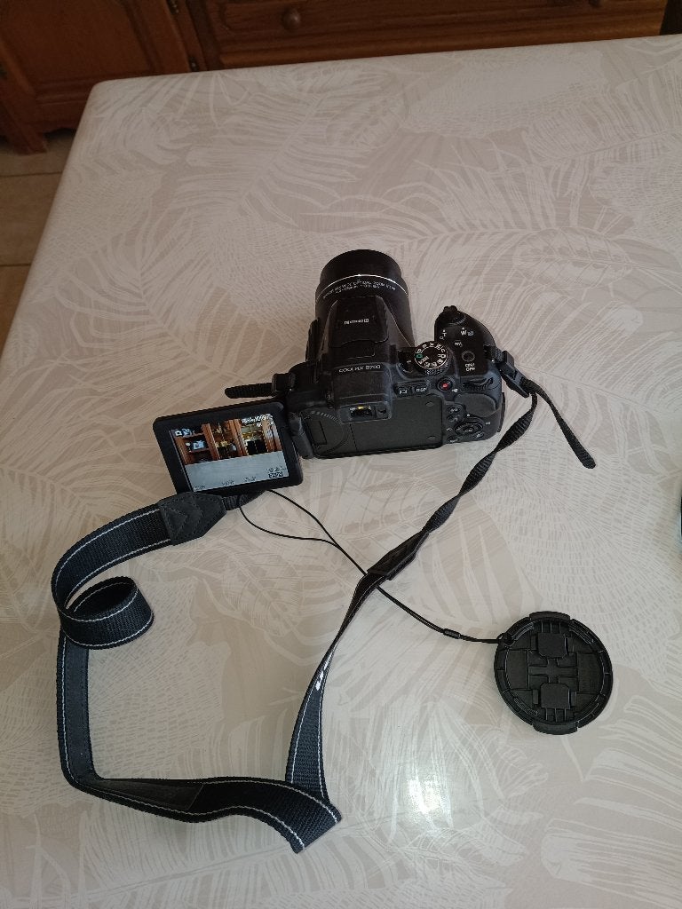 appareille photo Nikon, Comme neuf, Enlèvement, Écran tactile, Appareil photo hybride