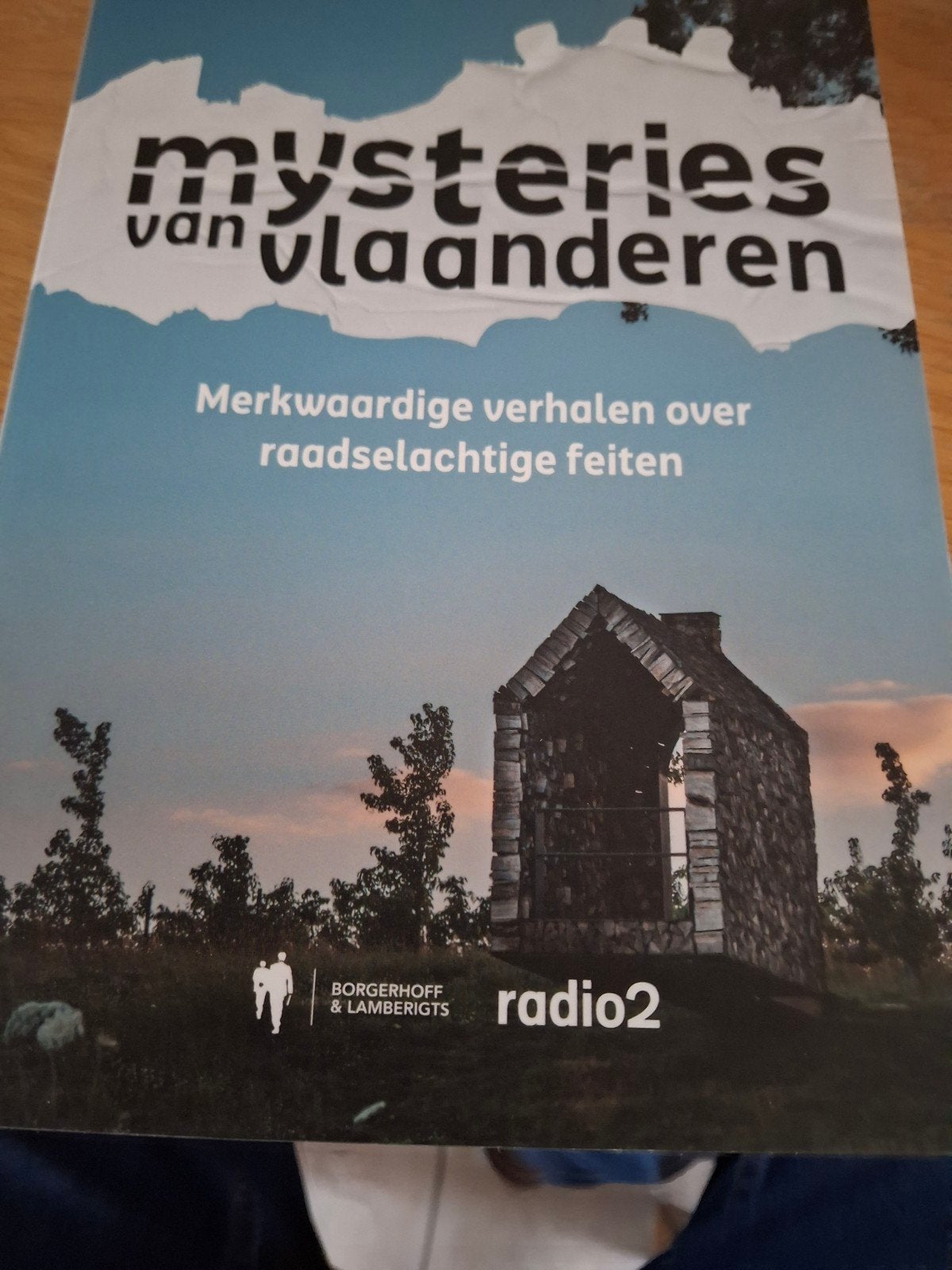 Mysteries van Vlaanderen, Ophalen of Verzenden, Zo goed als nieuw, 17e en 18e eeuw, Radio 2