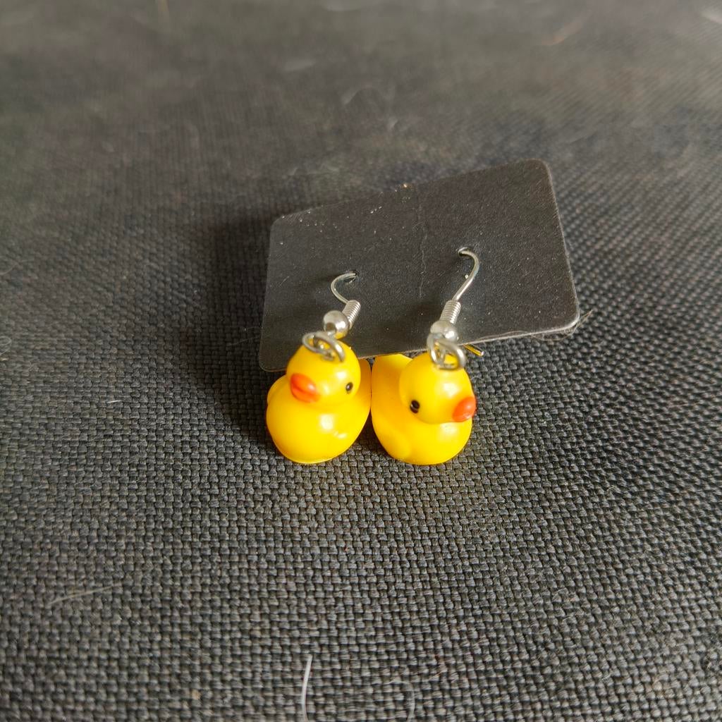 Eendjes oorbellen, Handtassen en Accessoires, Oorbellen, Overige materialen, Hangers, Geel, Nieuw