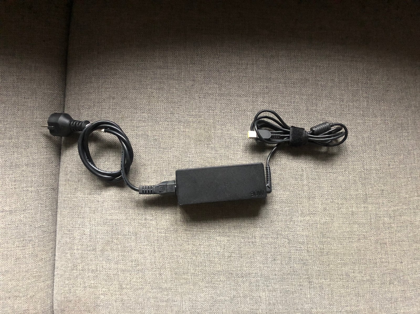 Adaptateur secteur Lenovo 90W, Informatique & Logiciels, Enlèvement ou Envoi, Comme neuf