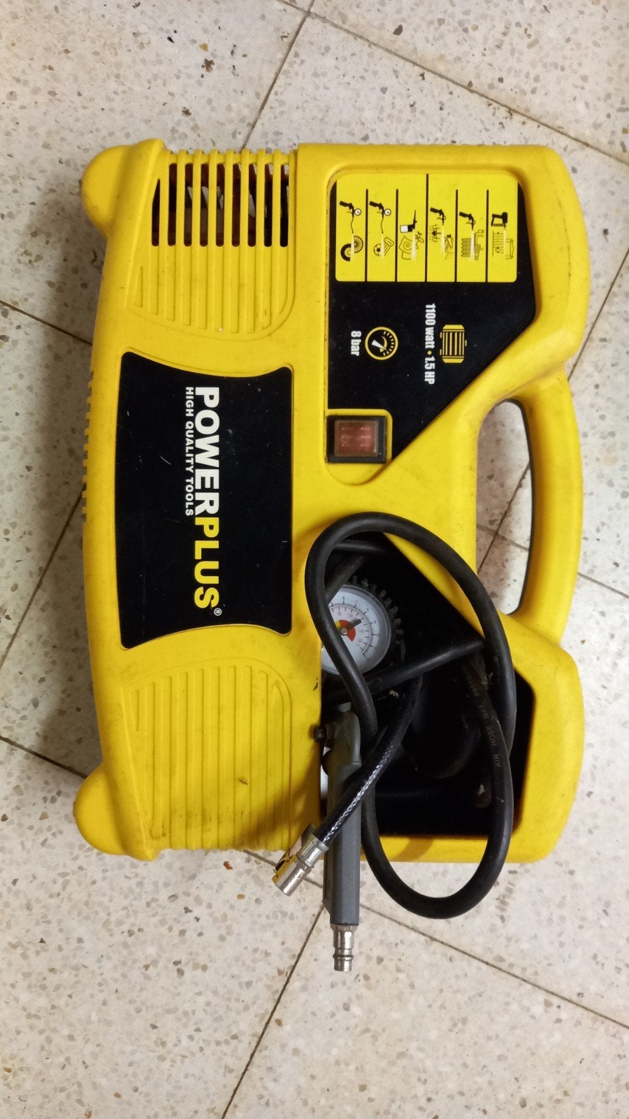 Compresseur d'air portable POWERPLUS 1100W - 8 bar -, Enlèvement