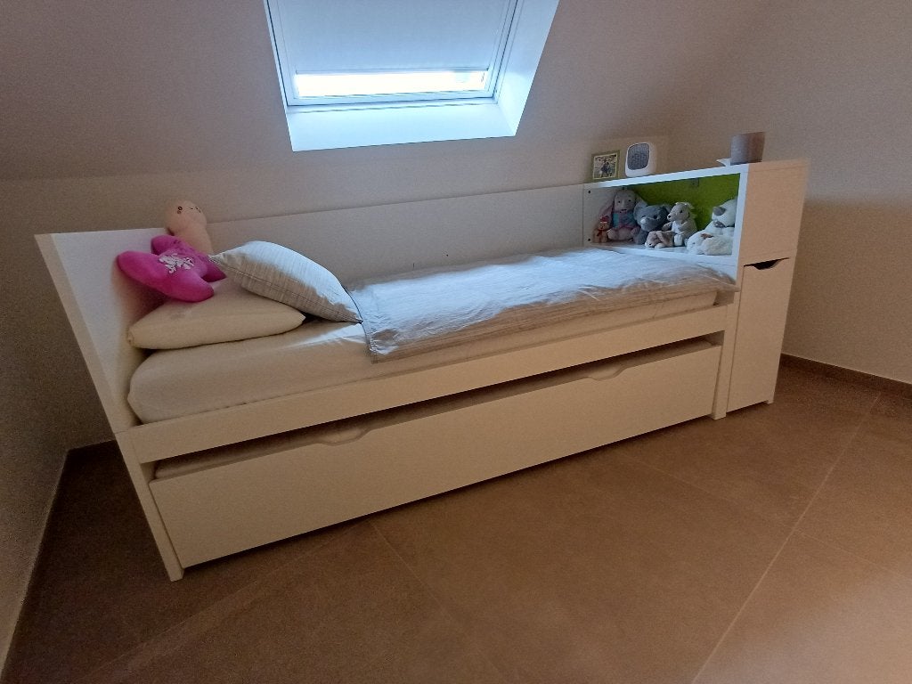 Ikea bed met uitschuifbed, lattenbodems & matrassen, Ophalen, Eenpersoons, Wit, Zo goed als nieuw