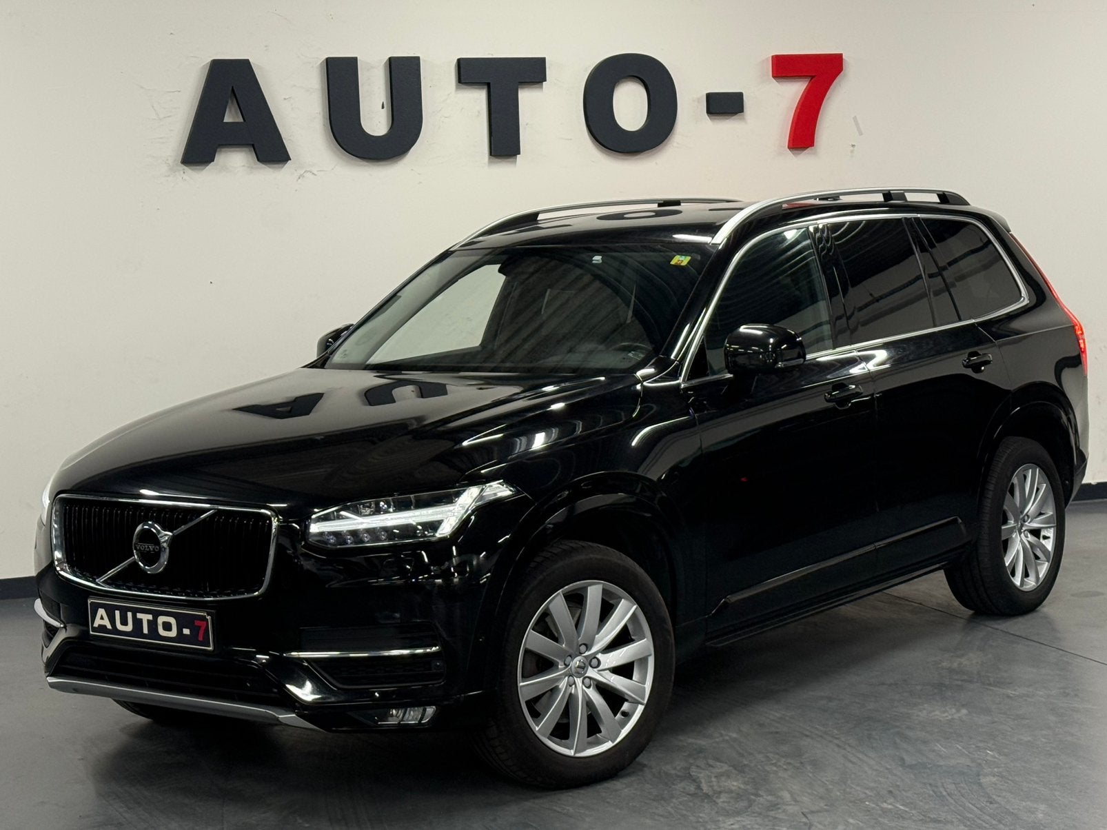 Volvo XC90 2.0 D5 4WD 7 zitplaatsen Geartronic!, Dealer onderhouden, Leder, Bedrijf, Diesel