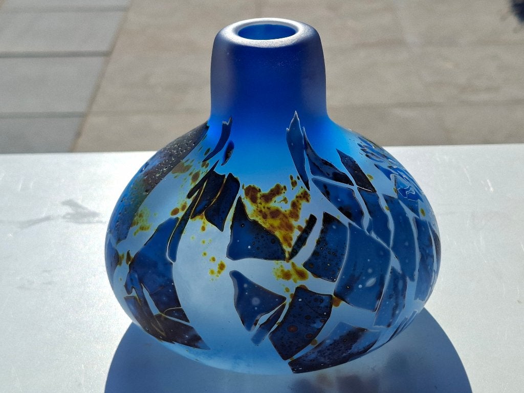 Vase de Louis leloup. Signé. Val saint lambert. Signé, Enlèvement