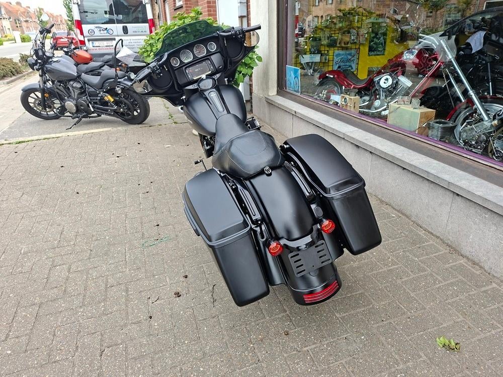 Harley FLHX Streetglide- 2014- 19578 km, Motoren, 1688 cc, 2 cilinders, Meer dan 35 kW, Toermotor