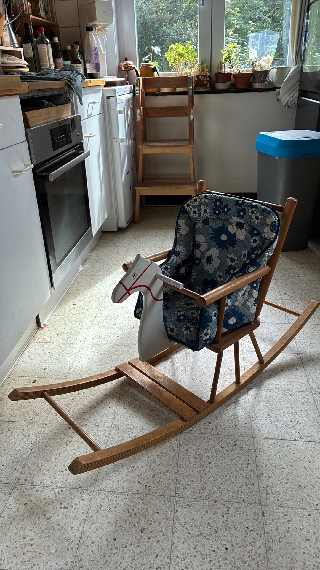 Houten schommelpaard, Enlèvement, Utilisé