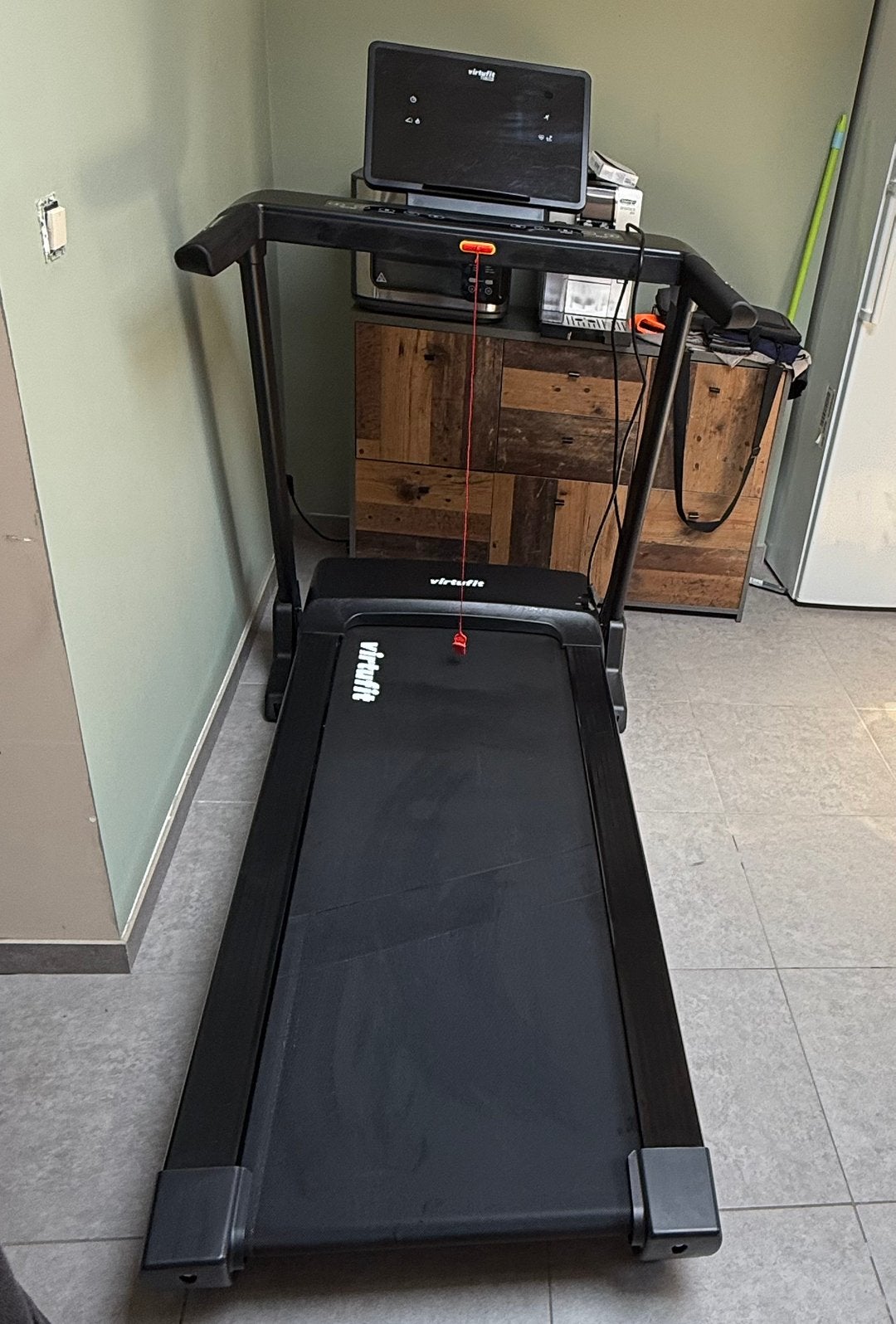 VirtuFit TR200i Loopband, Ophalen, Zo goed als nieuw, Loopband