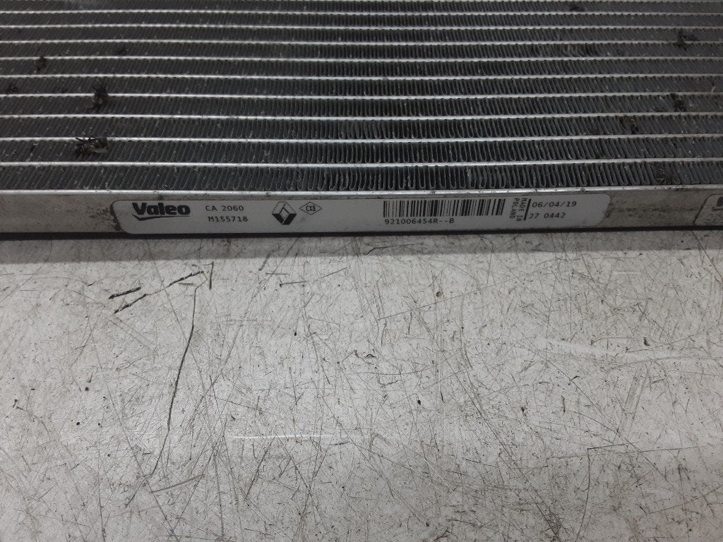 RADIATEUR AIRCO Dacia Dokker (0S) (921006454R), Dacia, Gebruikt, Mevr. I. Hauben, Rue de l'Espoir 34 34
4030  GRIVEGNÉE, BE