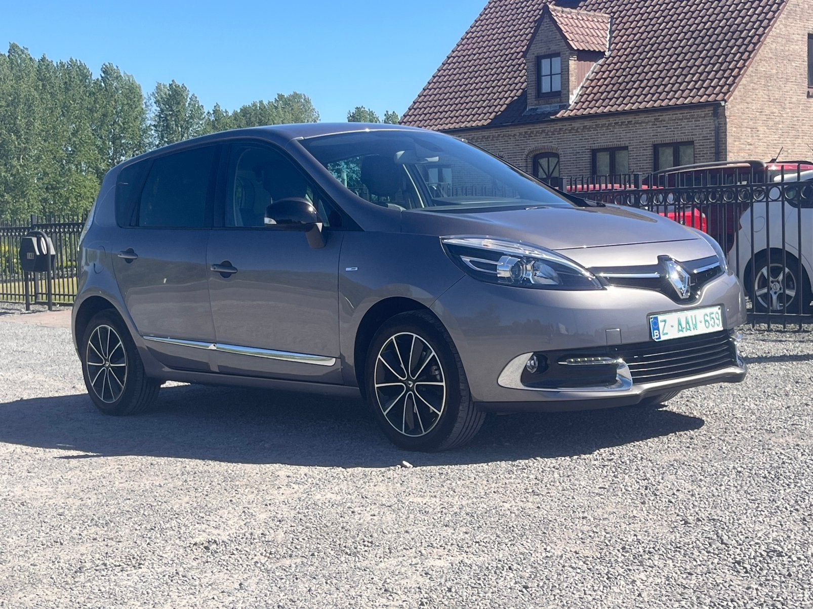Renault Scenic 1.2 TCE BENZINE, NAVIGATIE, Auto's, Renault, Bluetooth, Euro 5, Monovolume, https://public.car-pass.be/vhr/ce7bee68-38a6-4e00-8dac-7be7d46e918c