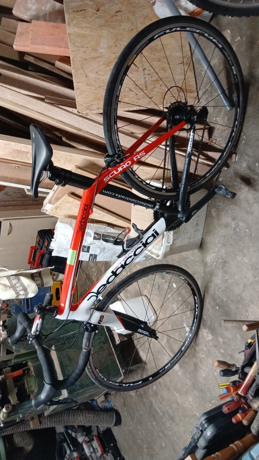 vélo  de course  rouge et blanc, Vélos & Vélomoteurs, Autres marques, 10 à 15 vitesses, Frein sur jante, 65 cm ou plus