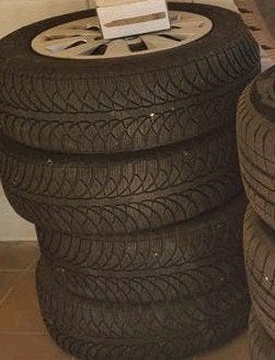 1 set winterbanden 15 inch set  met stalen vel, Ophalen, Gebruikt, 16 inch, Winterbanden