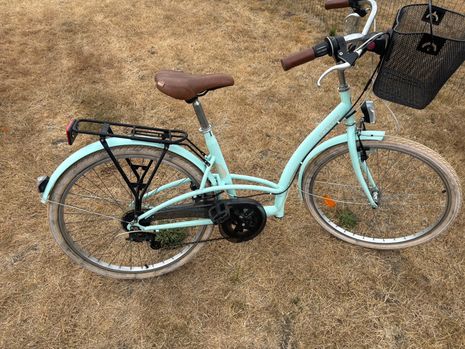 Damesfiets 26 inch, Fietsen en Brommers, Fietsen | Meisjes, Ophalen, Gebruikt, Versnellingen