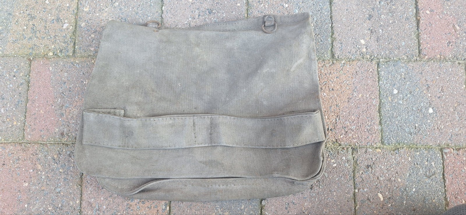 Sac à pain ABBL, Collections, Enlèvement