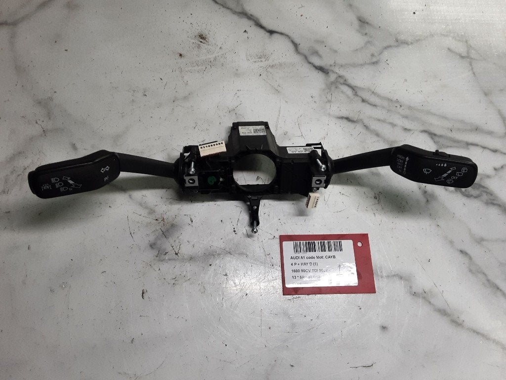 COMMUTATEUR Audi A1 Sportback (8XA / 8XF) (3Q0953521AN), Mevr. I. Hauben, Audi, Utilisé, Rue de l'Espoir 34 34
4030  GRIVEGNÉE, BE
