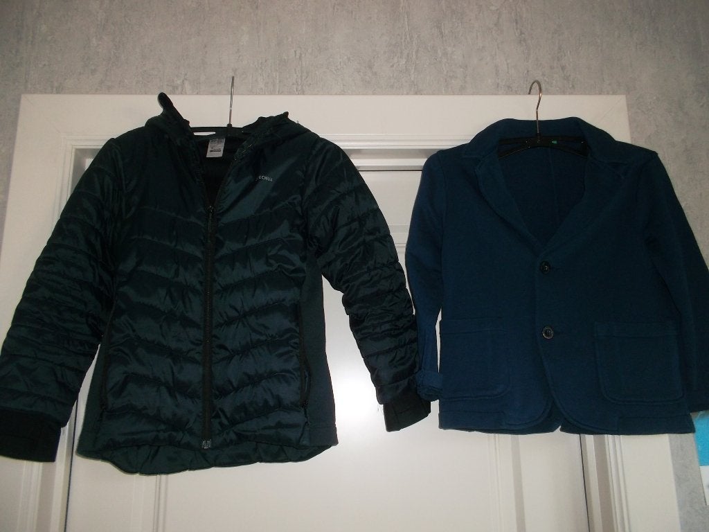 opkoper gezocht voor lot jongens kleding,,maat 122=128,, Ophalen, C&A, Zo goed als nieuw, Setje
