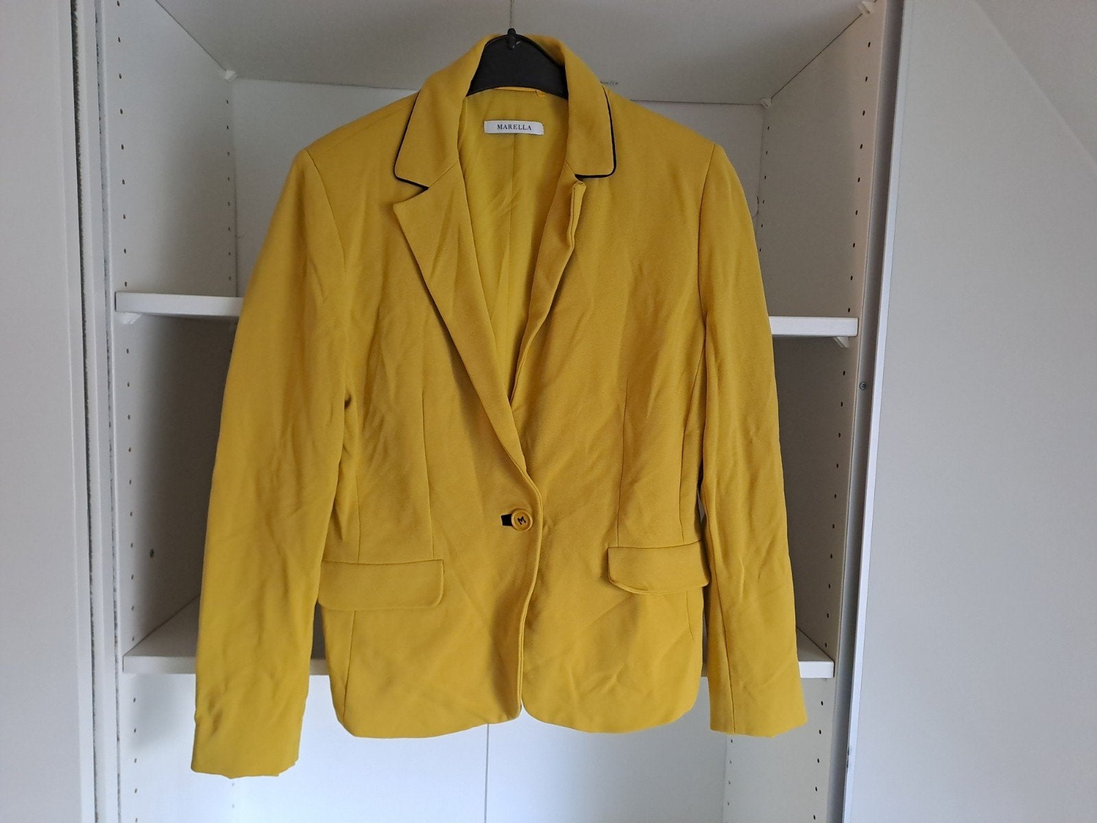 Mt 44 Gele blazer, Geel, Maat 42/44 (L), Ophalen of Verzenden, Gedragen