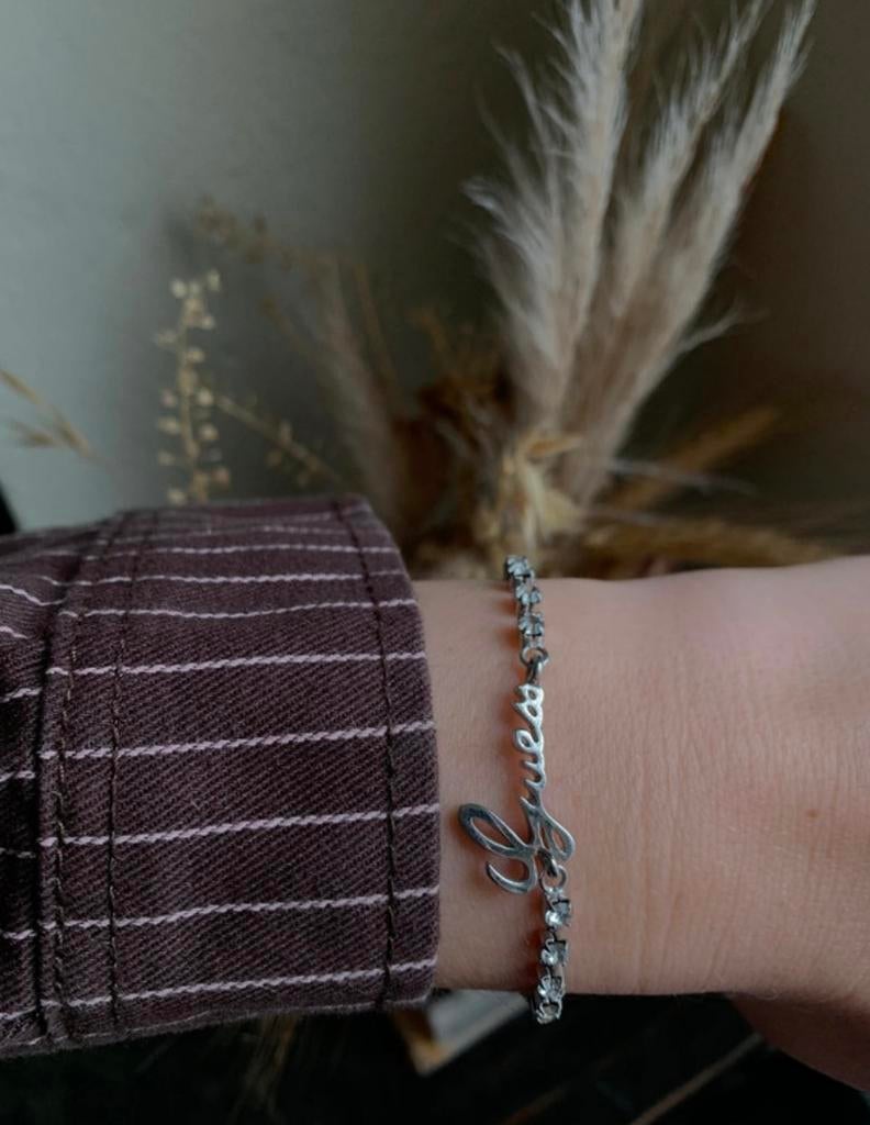 GUESS zilveren armband met diamantjes, Ophalen of Verzenden, Zo goed als nieuw, Zilver