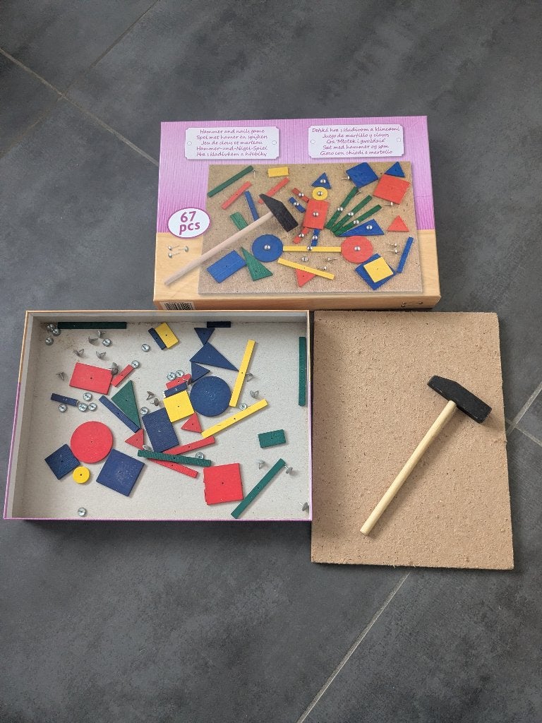 Speelgoed - hamer en nagel, Ophalen of Verzenden, Gebruikt