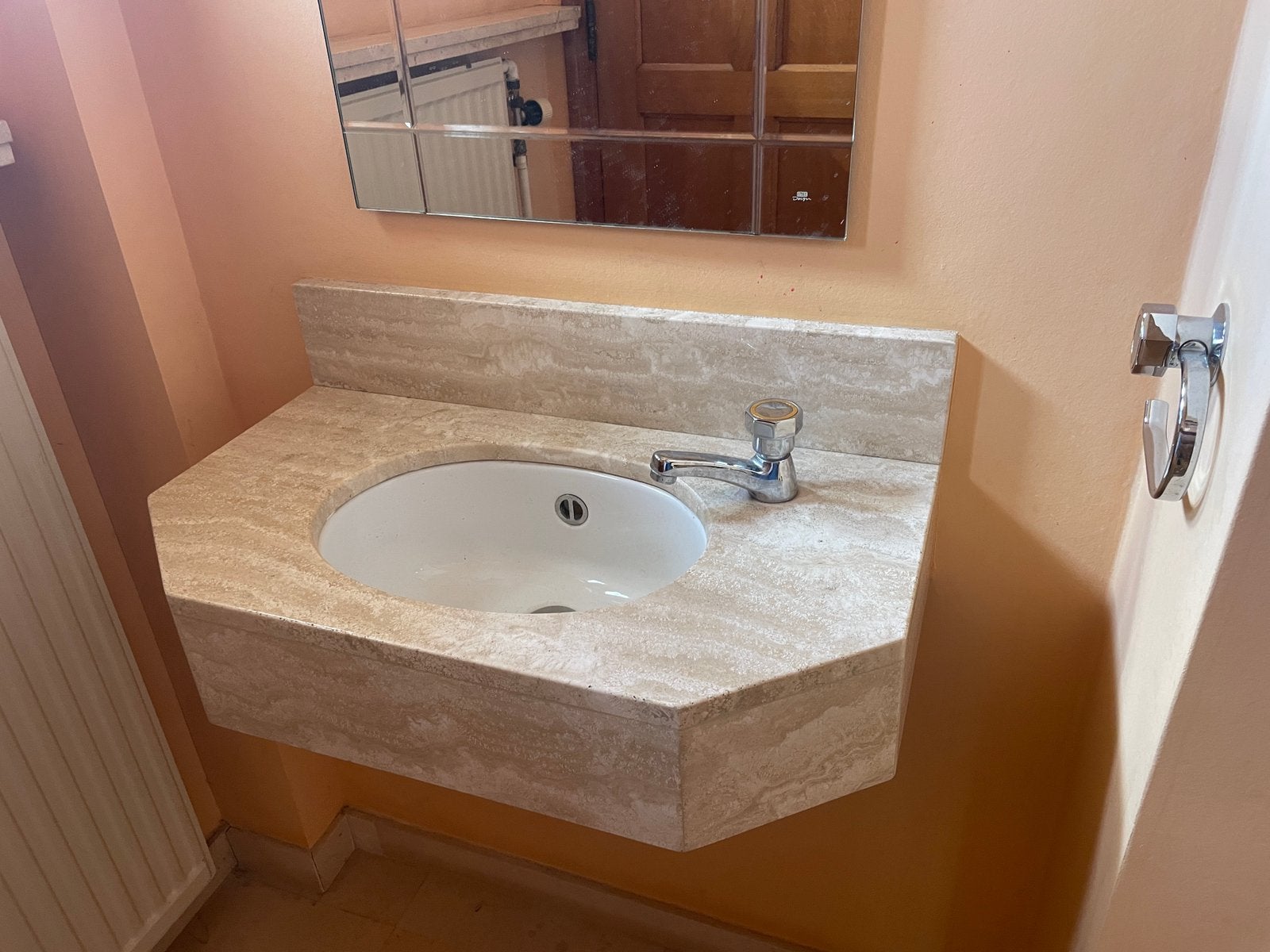 Lavabo, Enlèvement, Comme neuf