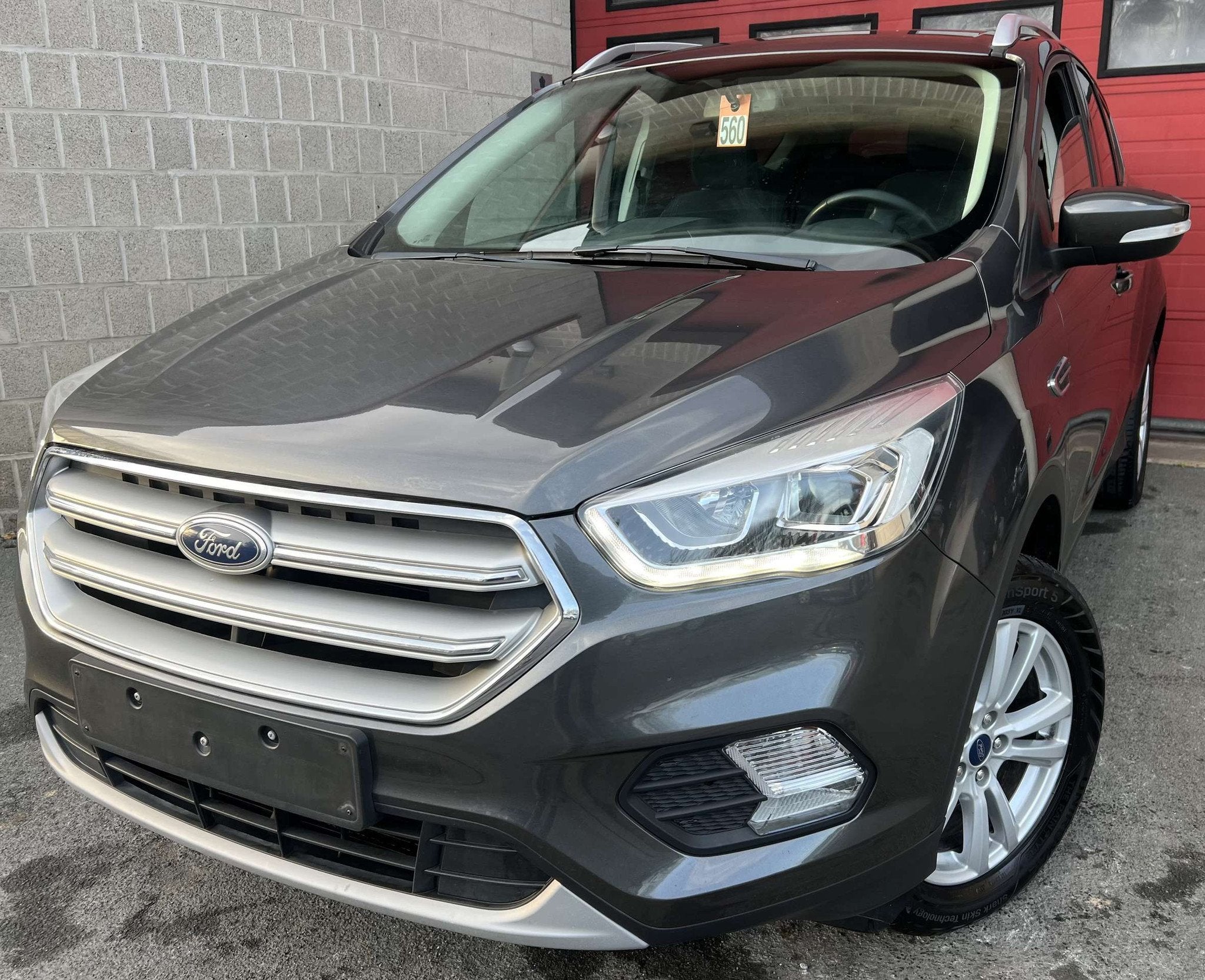 Ford Kuga 1.5 EcoBoost ECO FWD Business + NAVI + CAR-PASS, Argent ou Gris, Electronic Stability Program (ESP), Euro 6, Entreprise