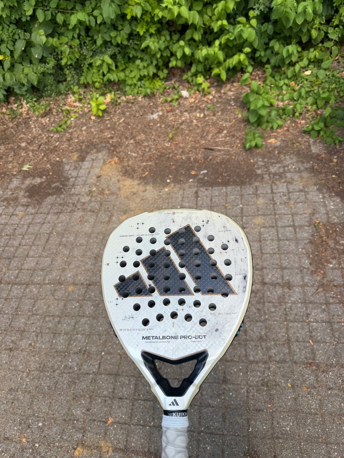 Padelracket Adidas Metalbone Pro EDT 2025, Sport en Fitness, Padel, Ophalen, Zo goed als nieuw, Padelracket