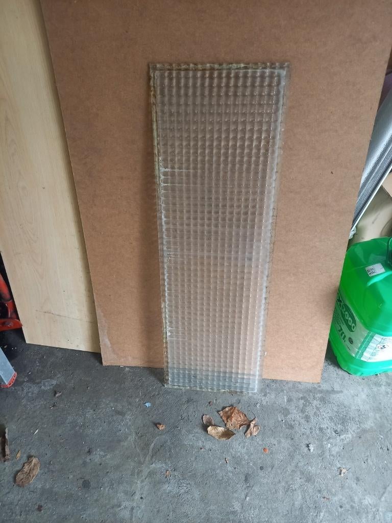 glas in reliefvorm, Ophalen, Gebruikt