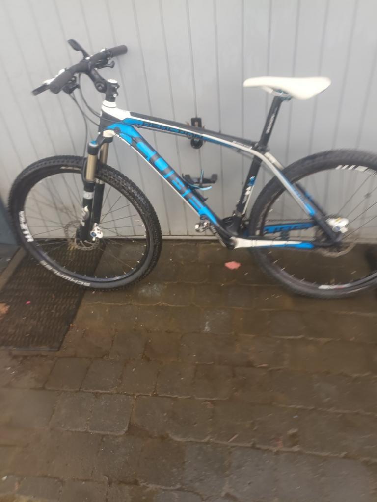 Mountainbike cube, Ophalen