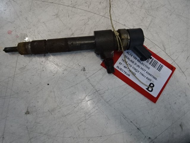 INJECTEUR Alfa Romeo 159 (939AX) (0445110276), Mevr. I. Hauben, Utilisé, Alfa Romeo, Rue de l'Espoir 34 34
4030  GRIVEGNÉE, BE