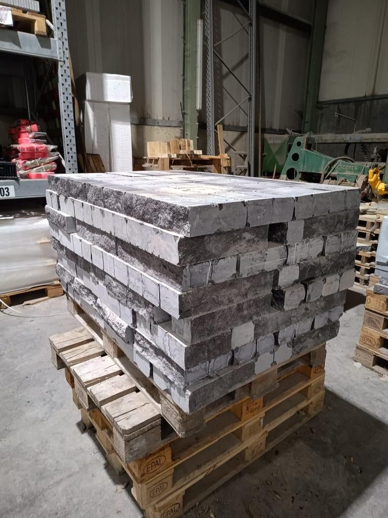 Lot MOELLONS CLIVÉS 215 pc LLx8x10cm Pierre bleue 100%belge, Jardin & Terrasse, Neuf, 5 à 10 m², Briques, Enlèvement