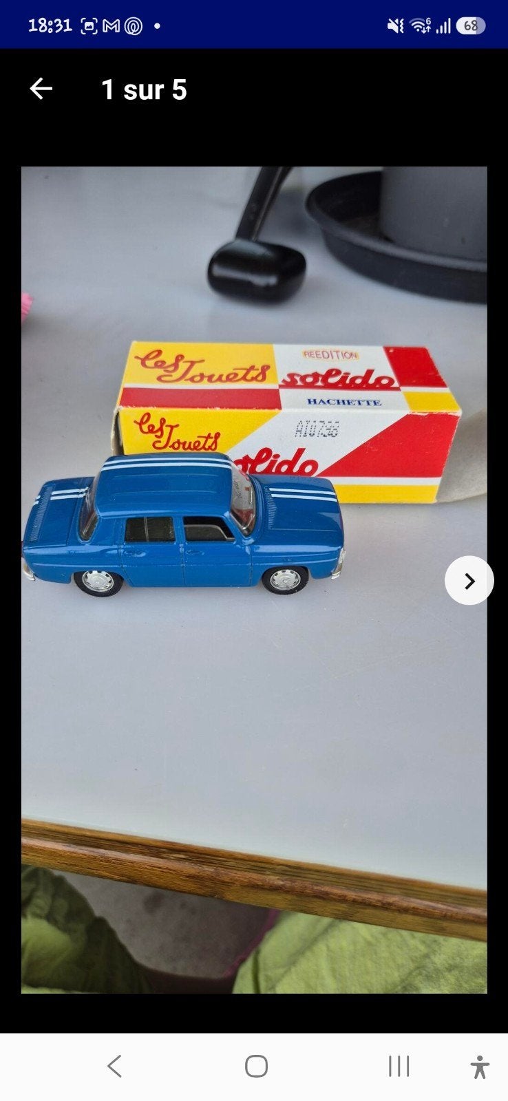 C. Renault 1998 Renault 8 bleu echelle 1/43, Enlèvement