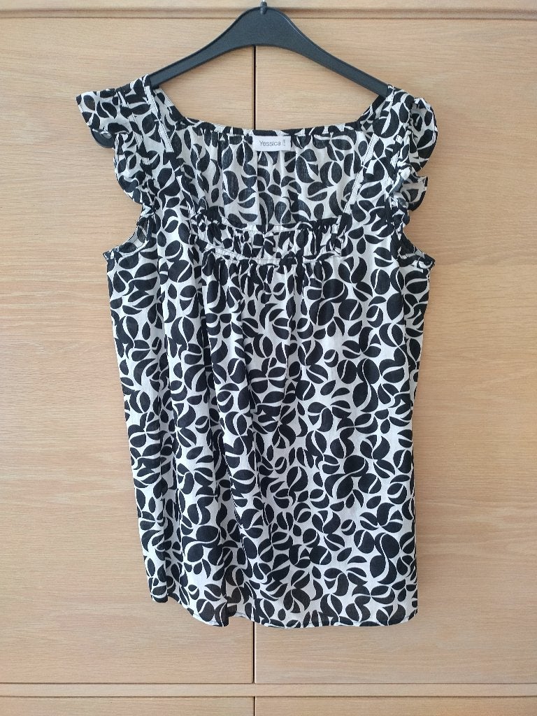 Blouse taille 44, Vêtements | Femmes, Blouses & Tuniques, Enlèvement ou Envoi, Comme neuf, Taille 42/44 (L)