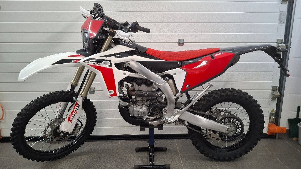 Fantic xef 250, Occasion, Particulier, Permis Moto A2 minimum, 12 à 35 kW