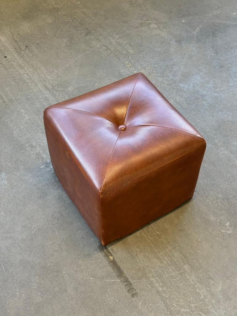 Pouf cube vintage — simili-cuir marron cognac, Ophalen, Minder dan 50 cm, Vierkant, Zo goed als nieuw