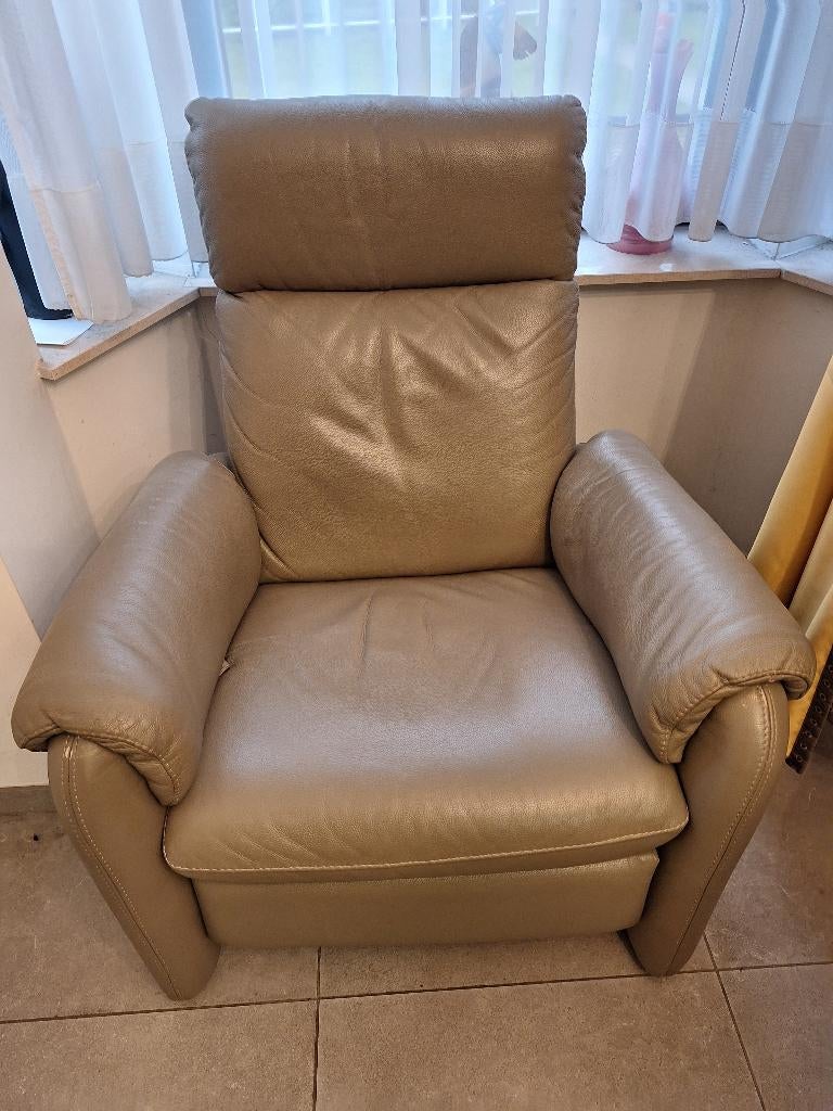 leren zetel met relax, Ophalen, Eenpersoons, Zo goed als nieuw, Rechte bank