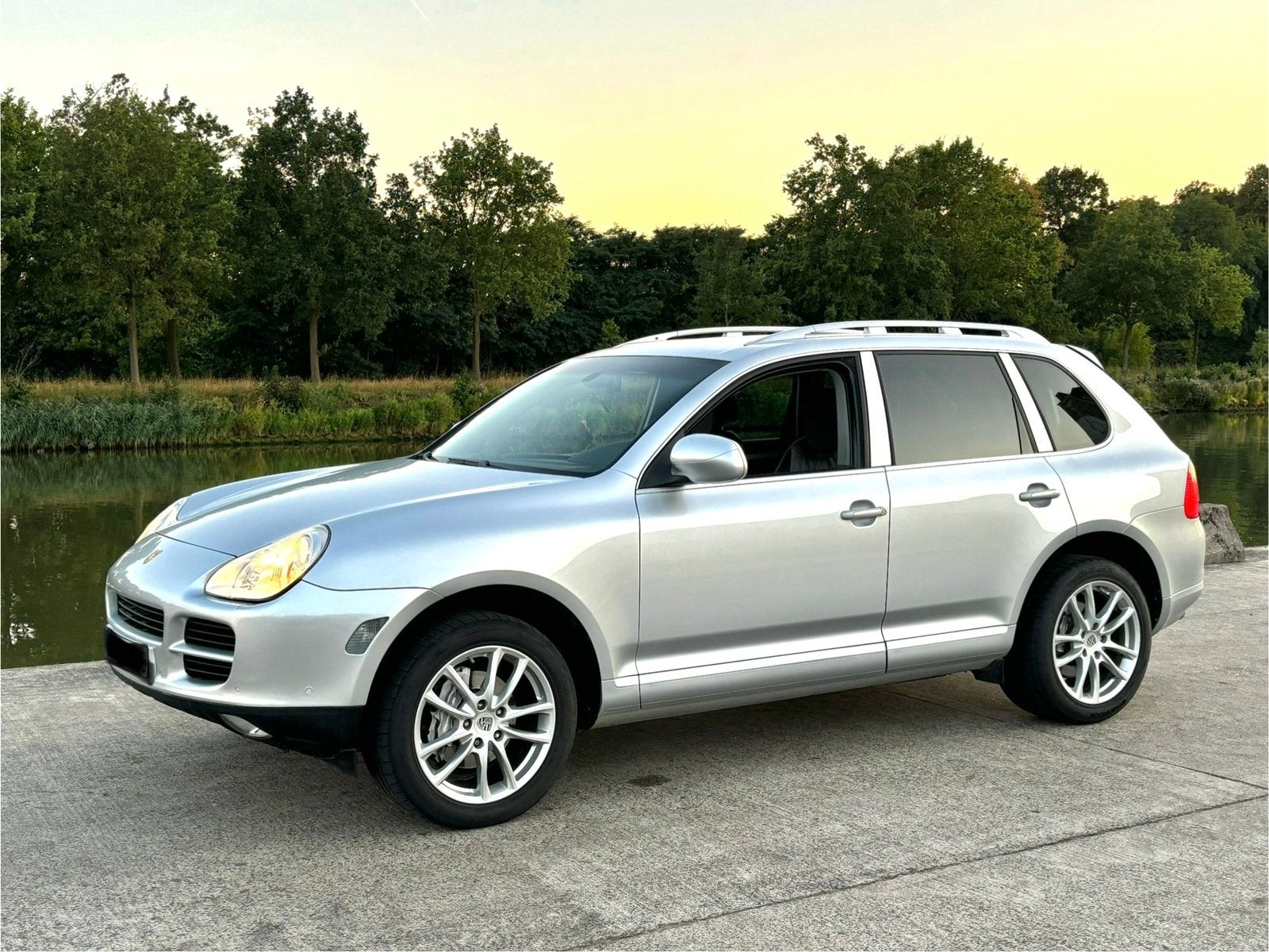 PORSCHE  CAYENNE 3.2 LICHTE VRACHT 4 ZIT 1STE EIGENAAR GEKEU, Cuir, Achat, Noir, 5 portes