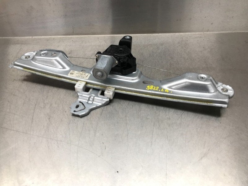 MECANISME VITRE ARRIÈRE GAUCHE Nissan Qashqai (J11), Utilisé, Nissan