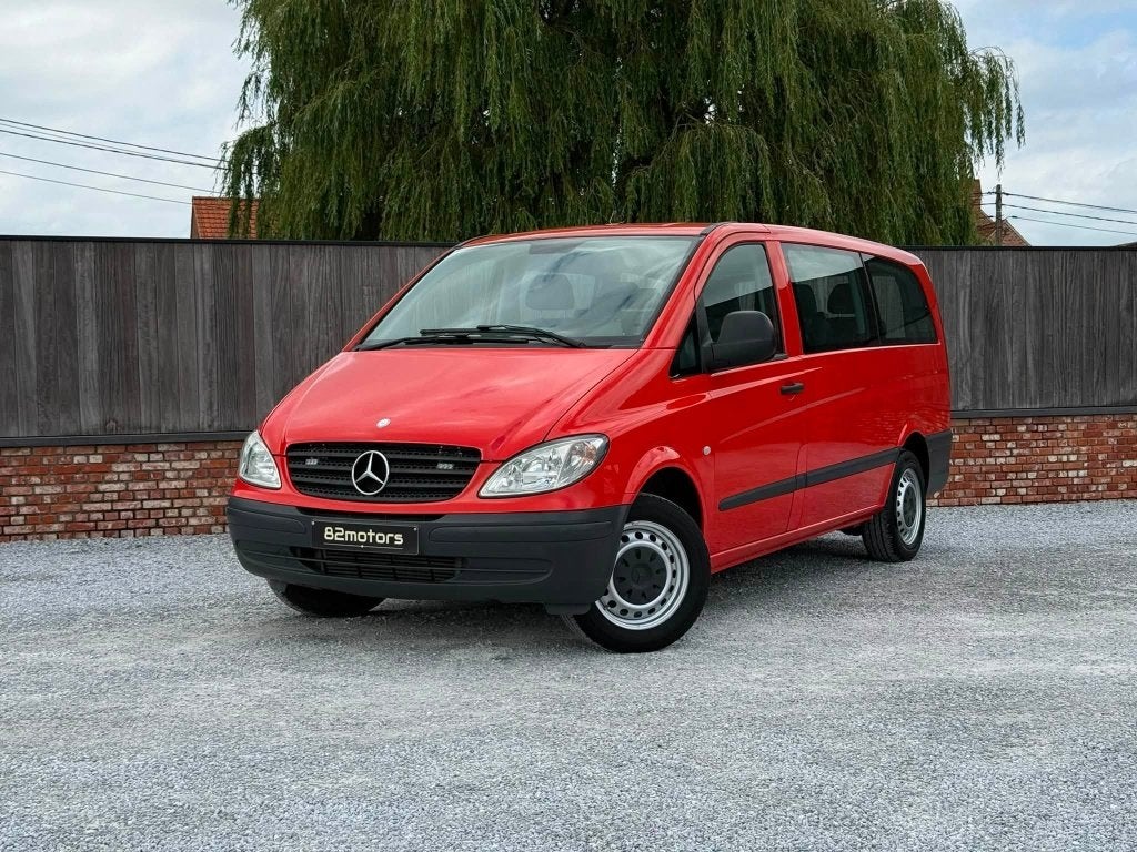 mercedes vito 111cdi/9-zit/airco/camera/trekhaak/btw, Auto's, Mercedes-Benz, 4 deurs, Zwart, 2000 kg, 9 zetels