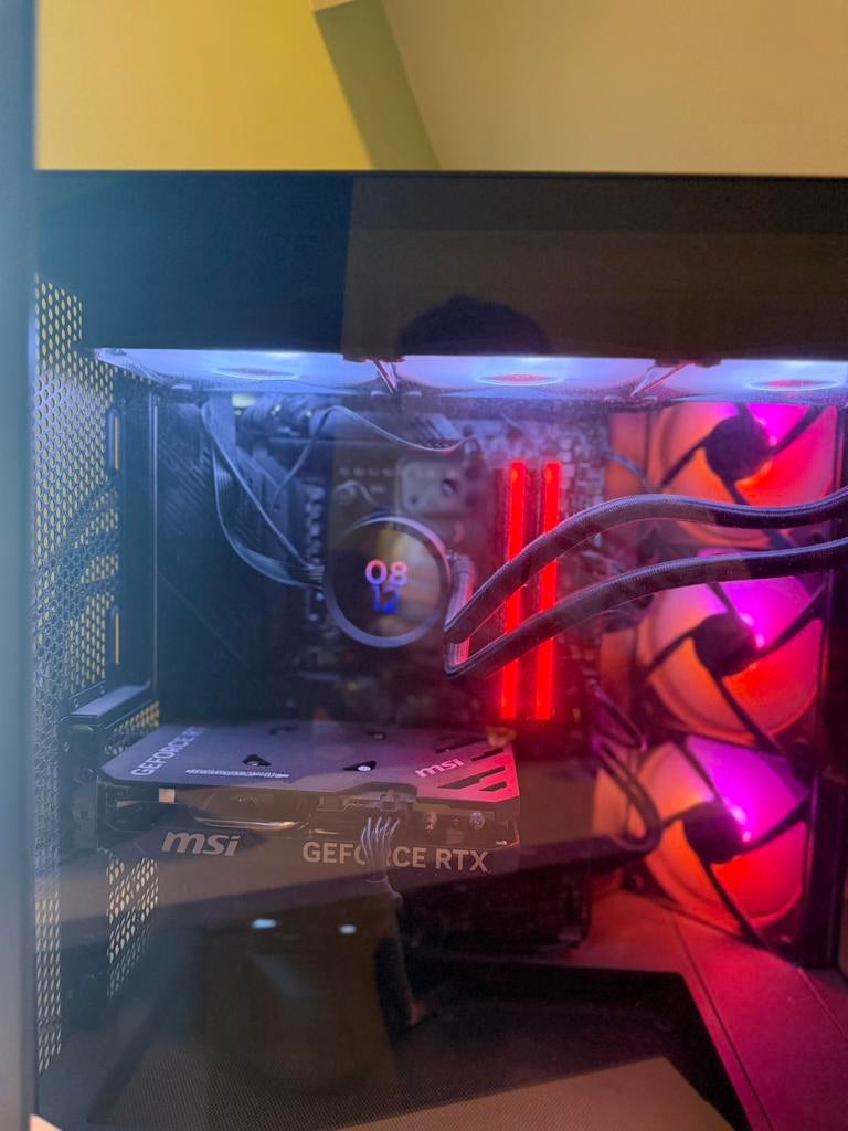 ️ PC Gamer Ryzen 7 7800X3D / RTX 4060 Ti, Computers en Software, Pc- en Netwerkkabels, Ophalen, Gebruikt