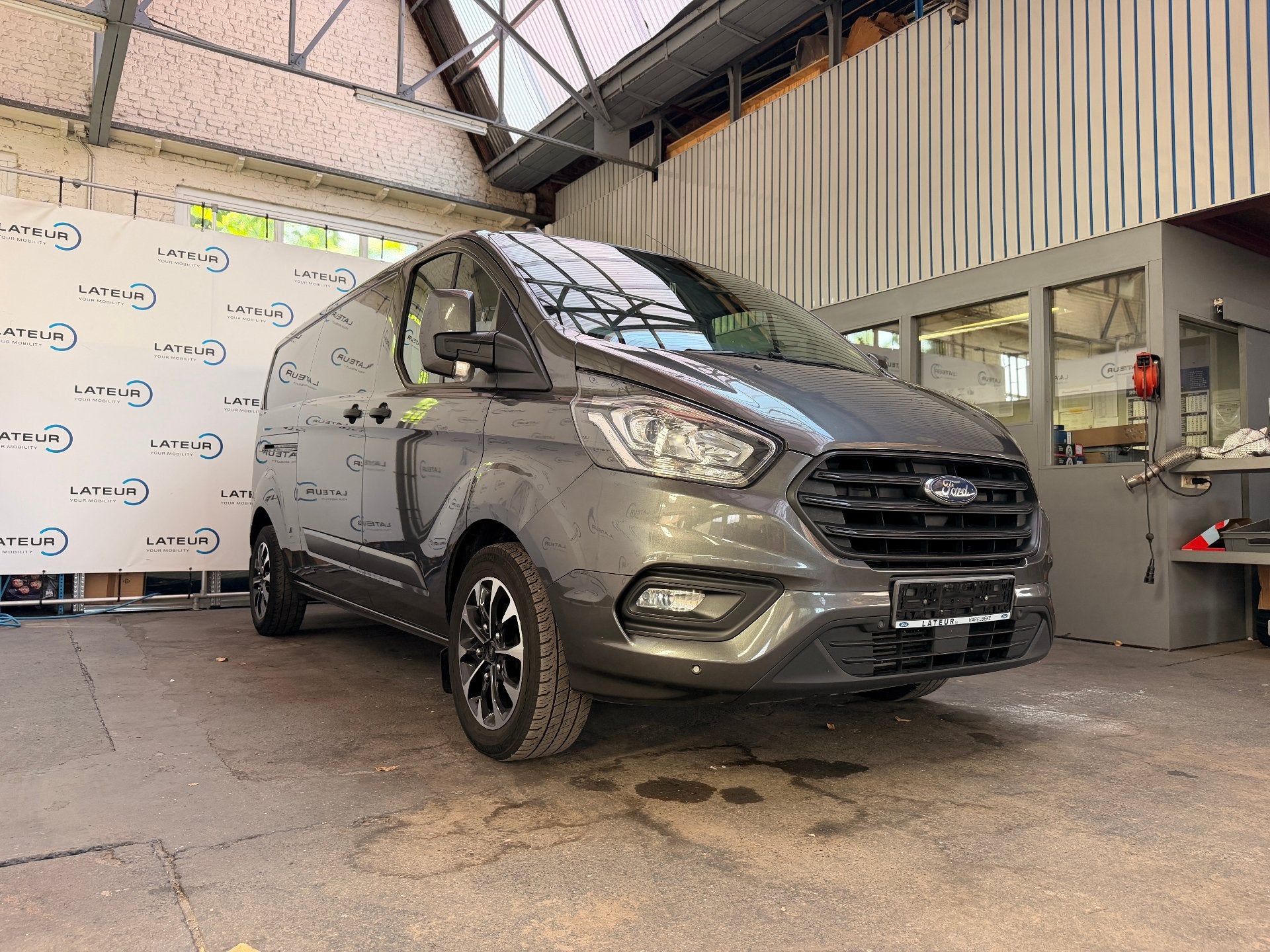 Ford Transit Custom 320L Gesloten bestelwagen L2 Trend A6 2., Achat, Euro 6, 3 places, Autres couleurs
